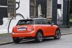Mini Cooper 5-Door 2018 года (ZA)